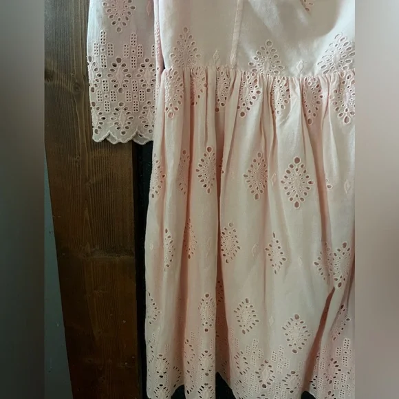 Cara Cara Hart Dress Light Pink Eyelet Mini Size 4 euc